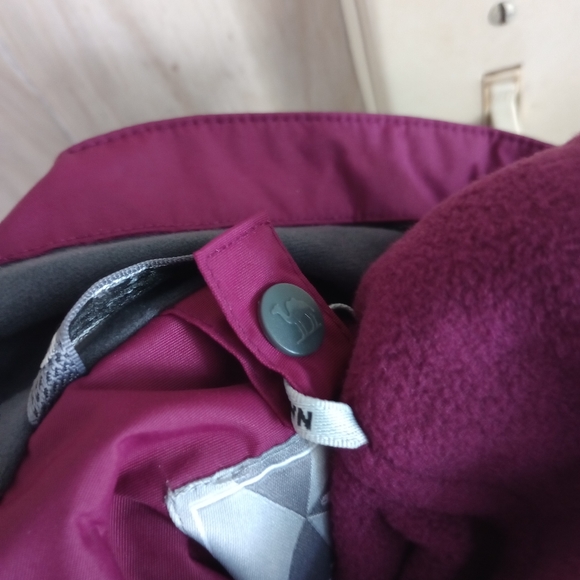 Camel Crown 3 in 1 Ski Jacket - Picture 10 of 12